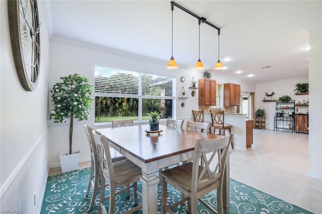 PROMENADE EAST - Residential