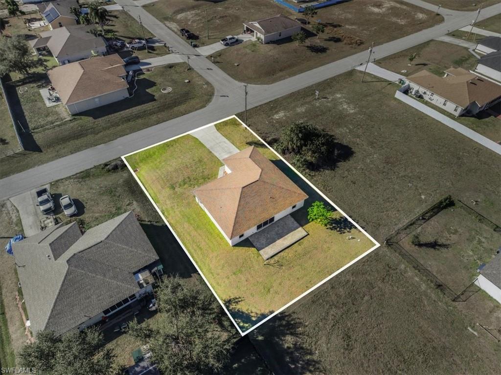 CAPE CORAL - Residential