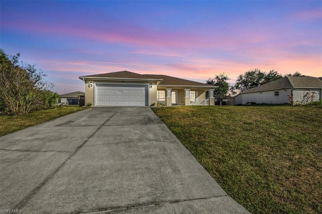 CAPE CORAL - Residential