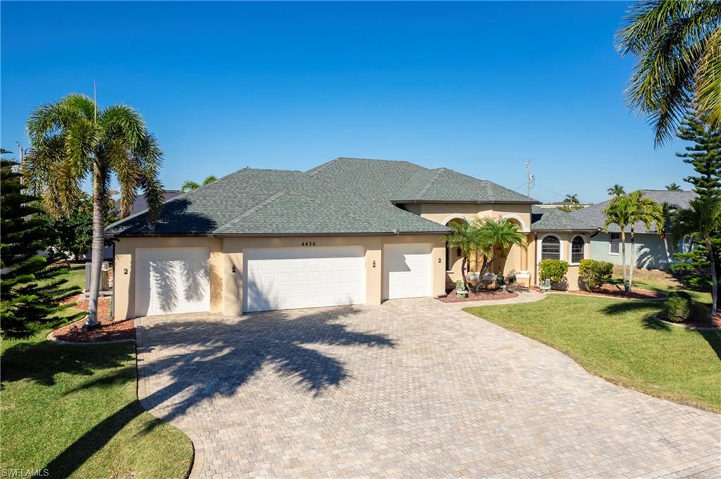 CAPE CORAL - Residential