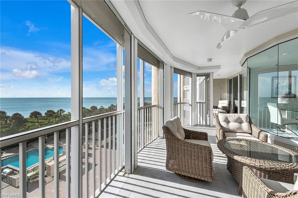 CONTESSA AT BAY COLONY - Residential