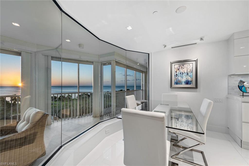 CONTESSA AT BAY COLONY - Residential