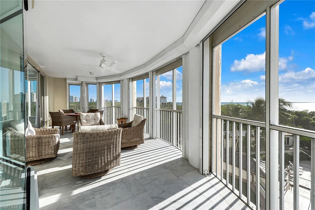 CONTESSA AT BAY COLONY - Residential