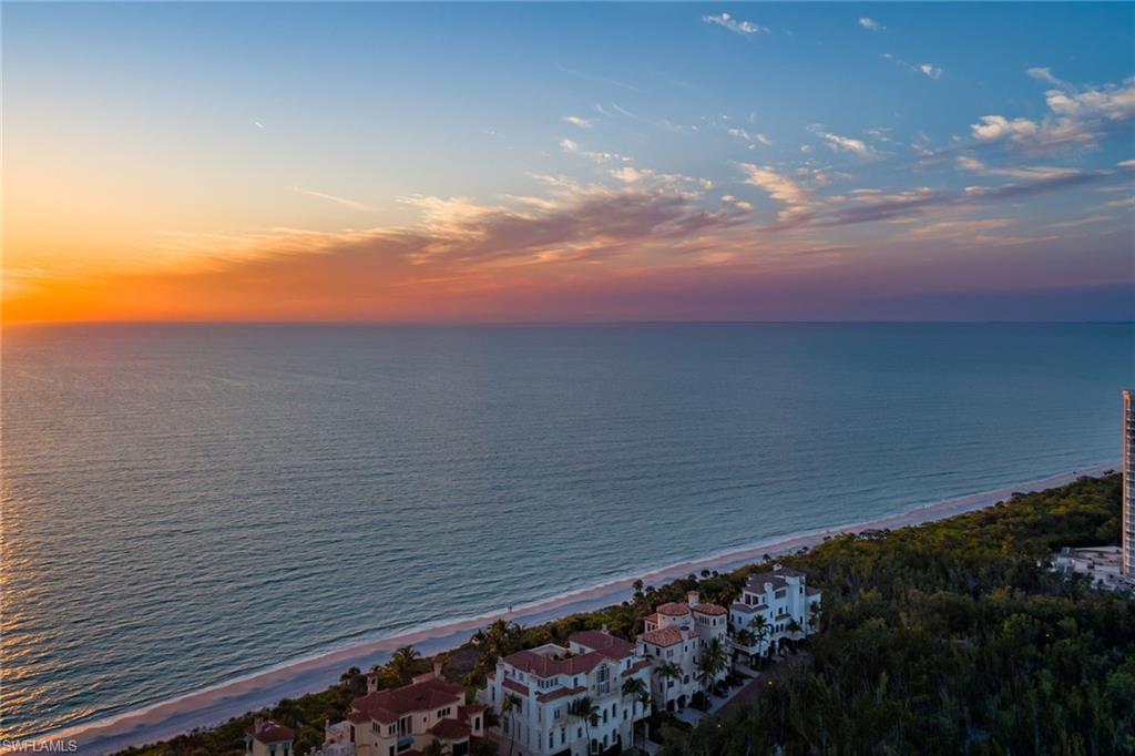 CONTESSA AT BAY COLONY - Residential