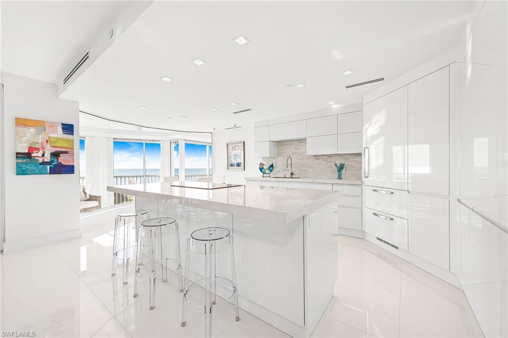 CONTESSA AT BAY COLONY - Residential