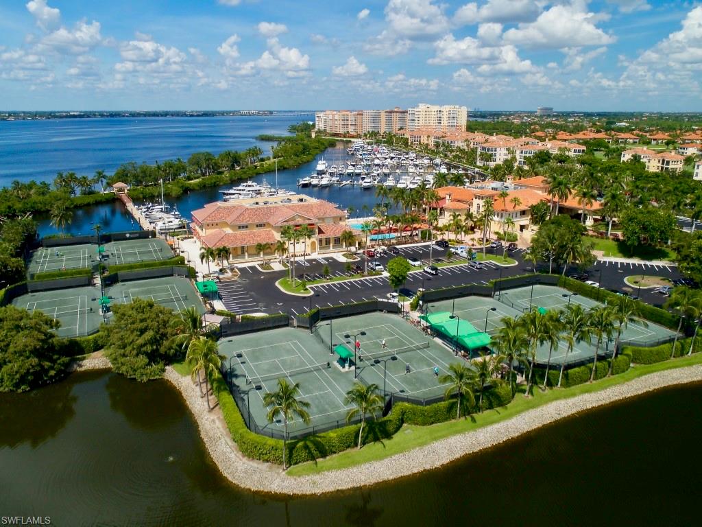 CRESCENT COVE - Residential