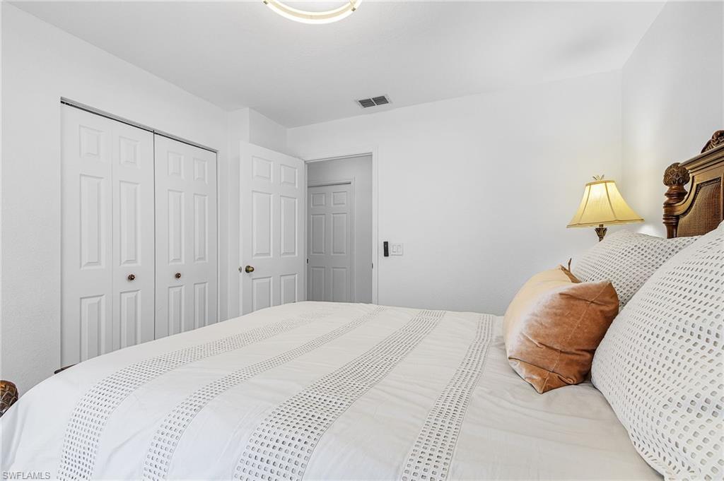 WIGGINS LAKES AND PRESERVES - Residential Lease