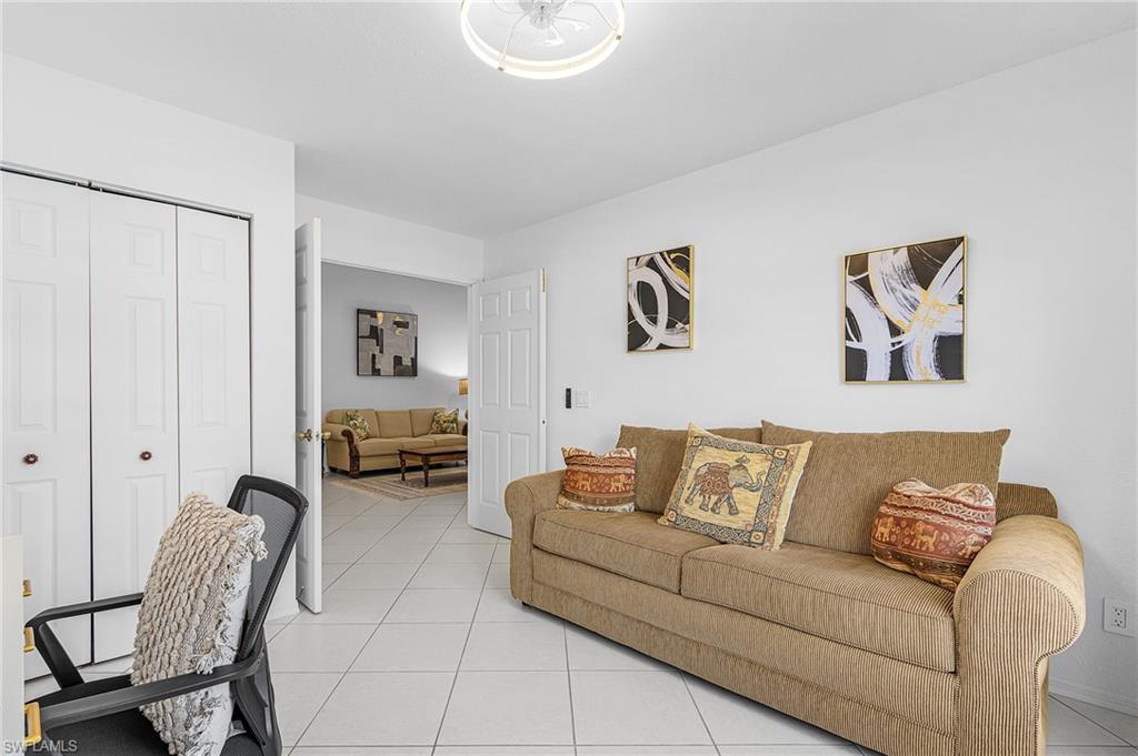 WIGGINS LAKES AND PRESERVES - Residential Lease