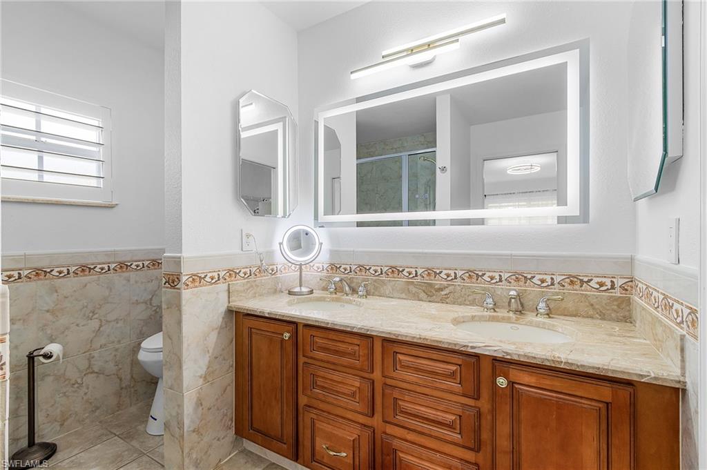 WIGGINS LAKES AND PRESERVES - Residential Lease