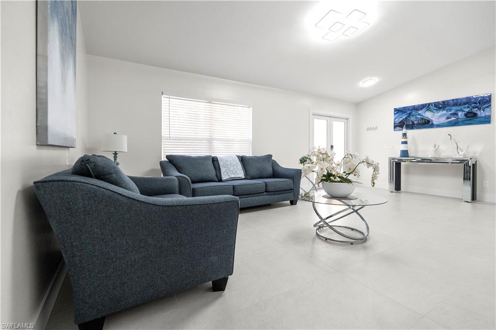 MARCO ISLAND - Residential