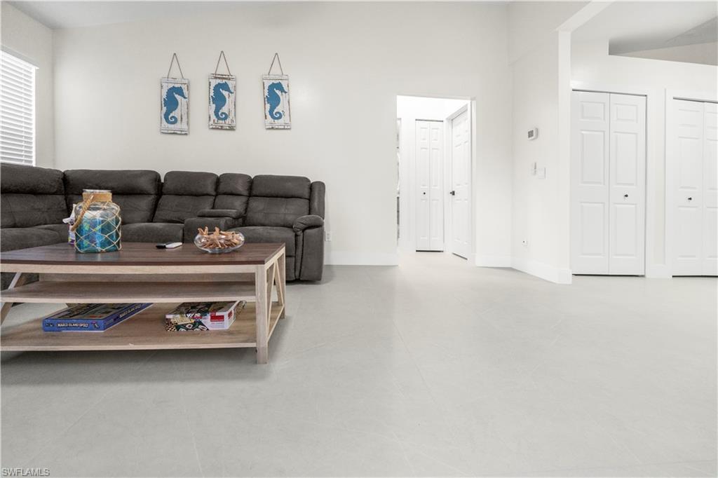 MARCO ISLAND - Residential