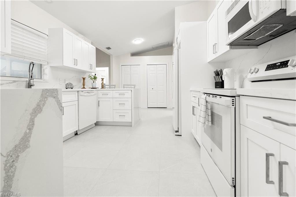 MARCO ISLAND - Residential