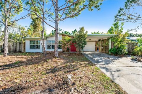 Ranch in NORTH FORT MYERS FL 1837 Inlet DR.jpg