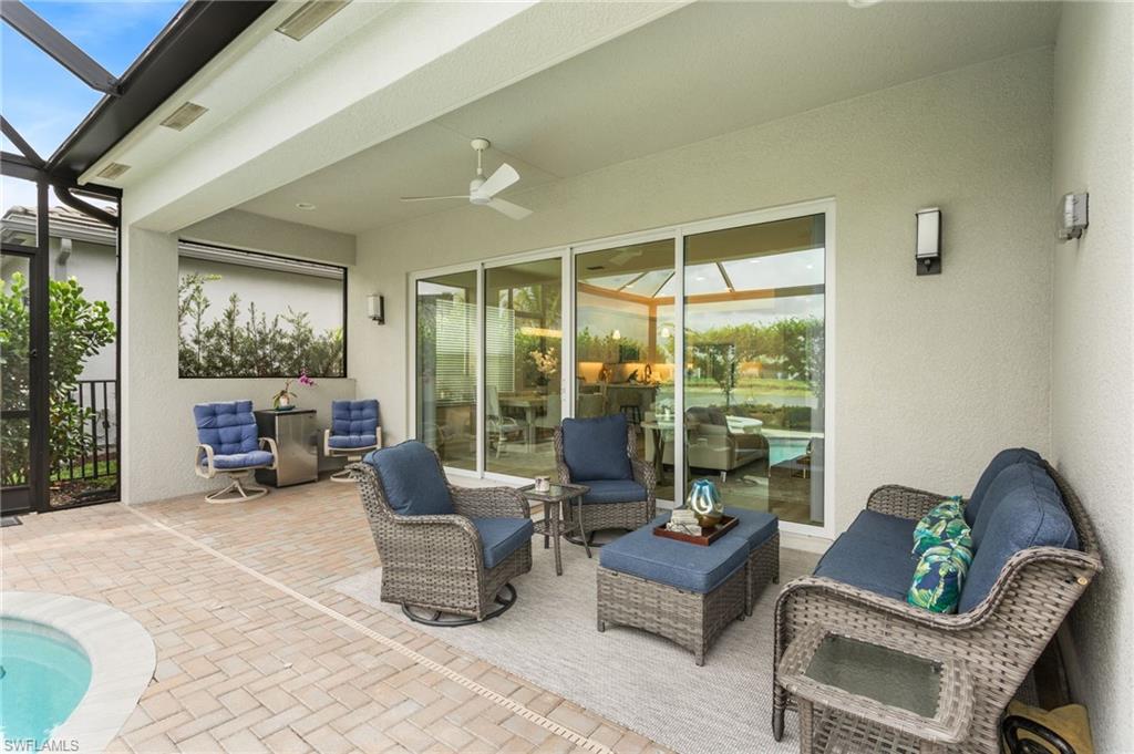 VALENCIA TRAILS - Residential