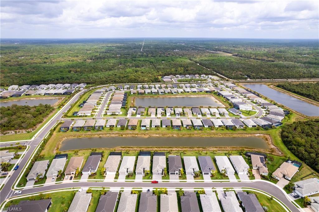 VALENCIA TRAILS - Residential