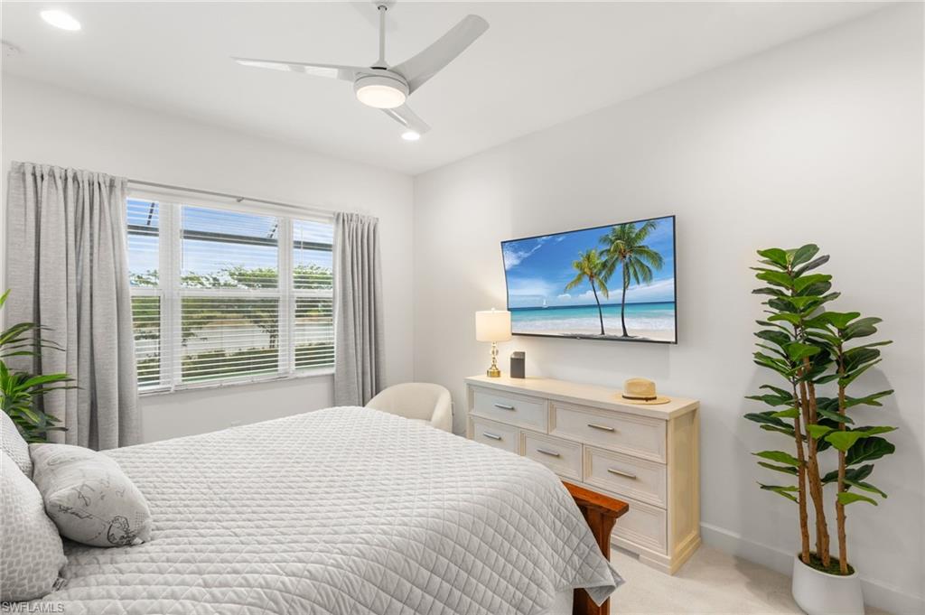 VALENCIA TRAILS - Residential