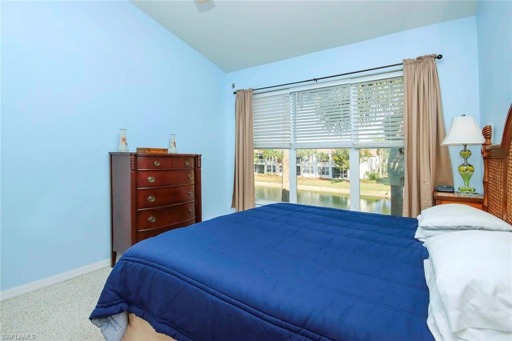 SABAL POINTE - Residential