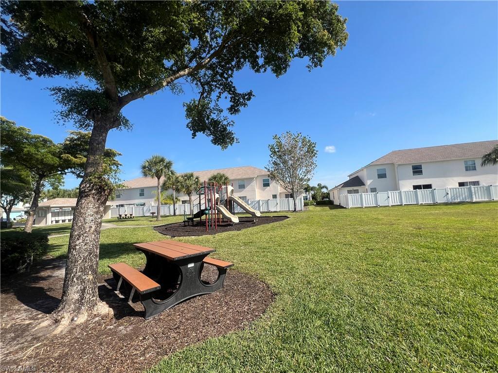 FOREST LAKE TOWNHOMES - Residential