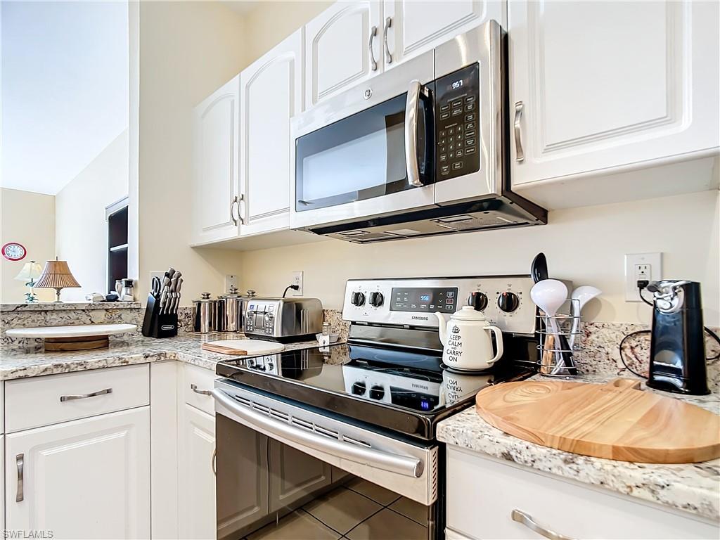 FOREST LAKE TOWNHOMES - Residential