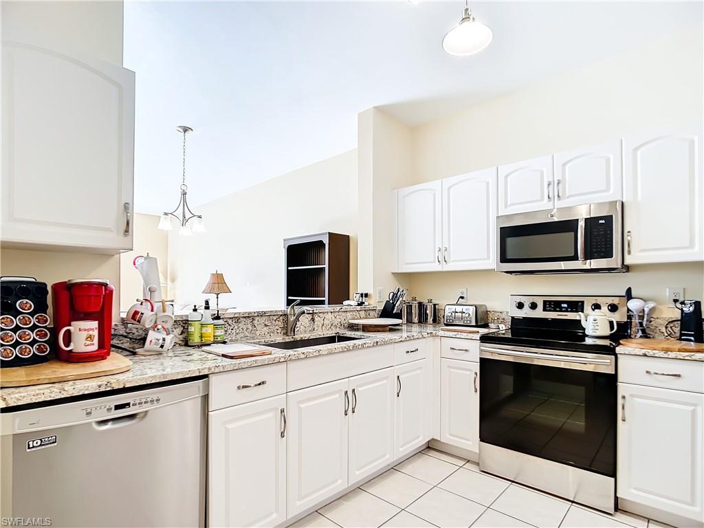 FOREST LAKE TOWNHOMES - Residential