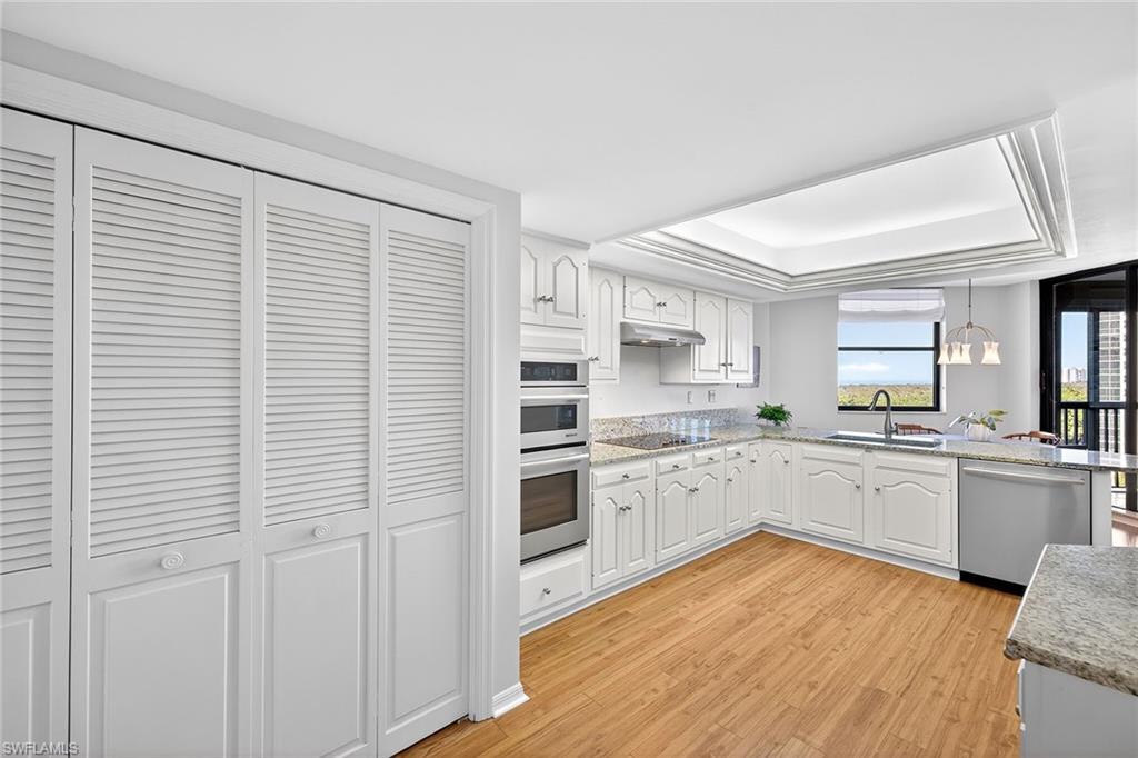 DORCHESTER - Residential