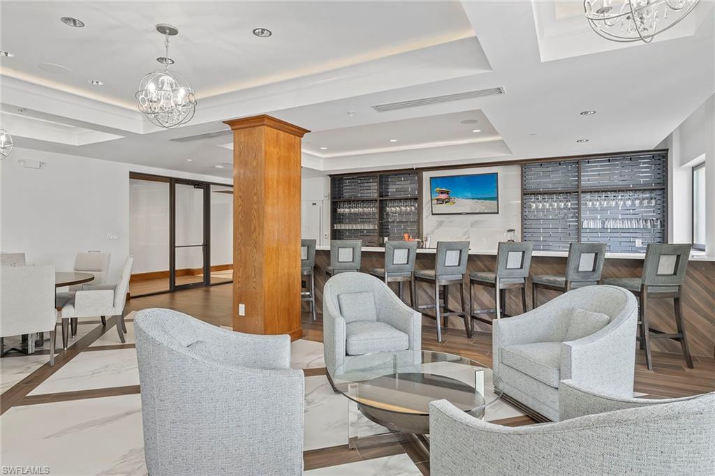 DORCHESTER - Residential