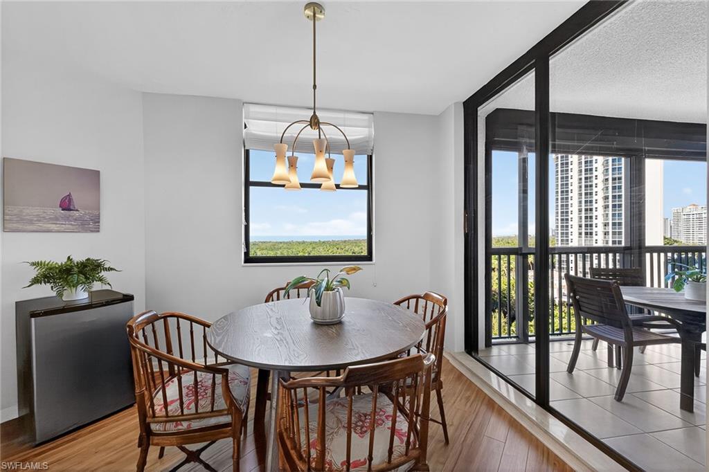 DORCHESTER - Residential