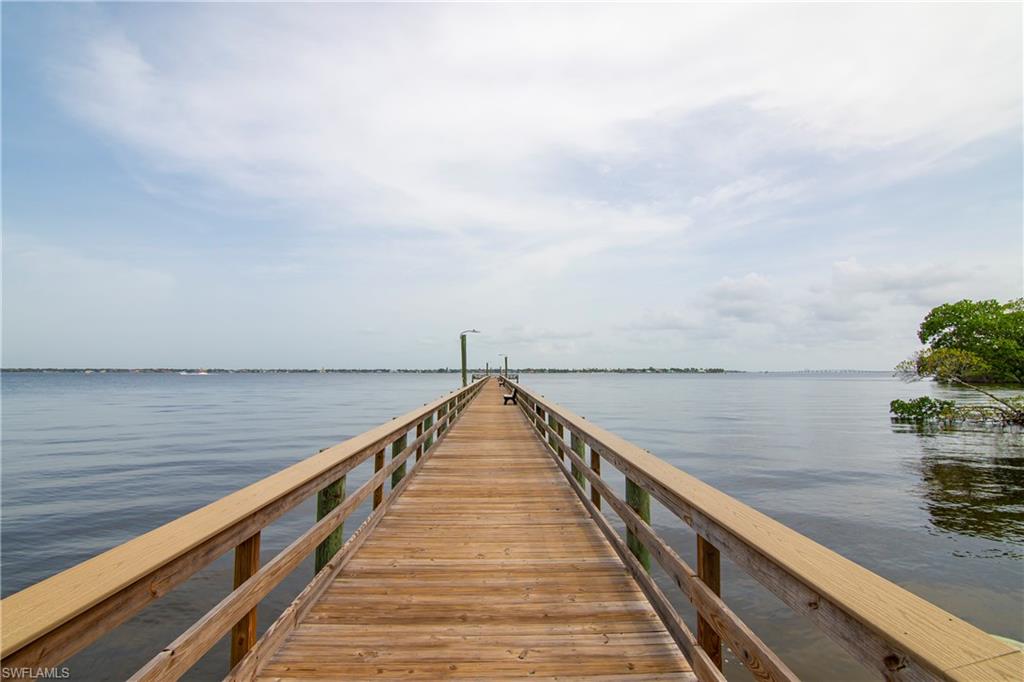 FLAMINGO VILLAGE - Residential