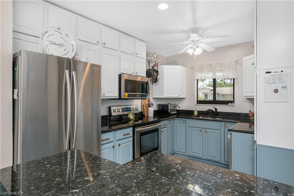 FLAMINGO VILLAGE - Residential