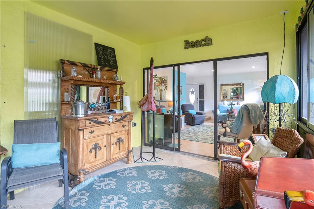 FLAMINGO VILLAGE - Residential