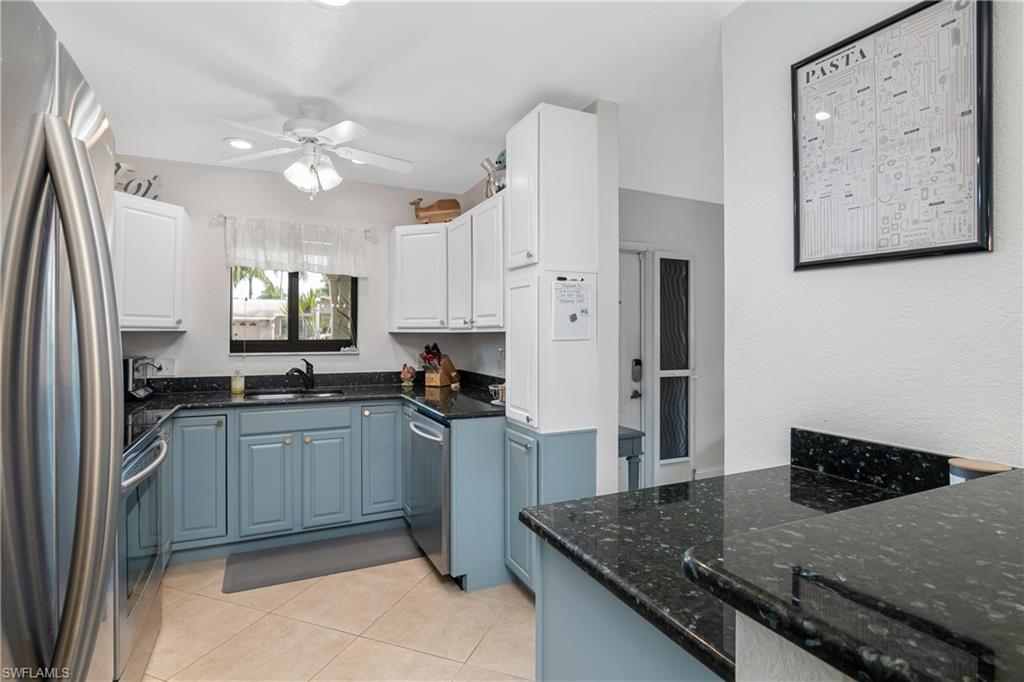 FLAMINGO VILLAGE - Residential