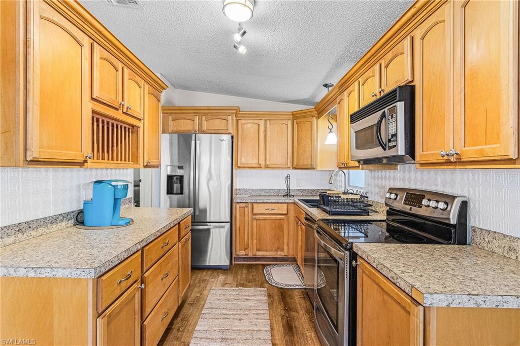 PINE ISLAND COVE - Residential