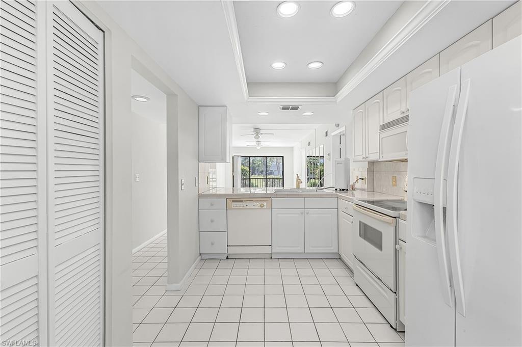 HARBOUR VILLAGE CONDO - Residential Lease