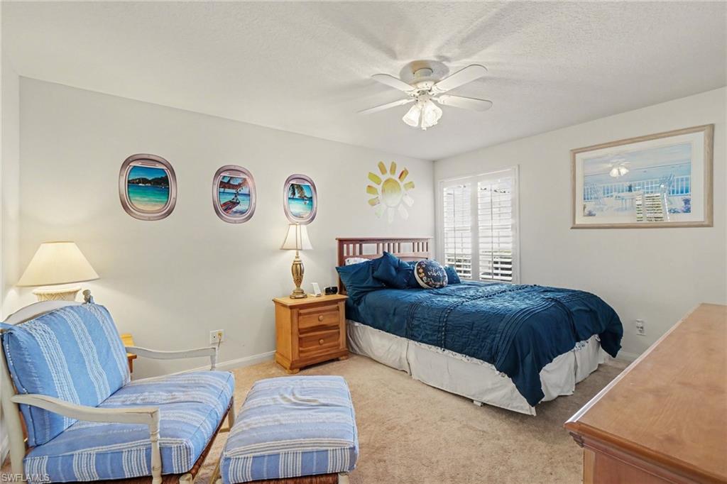 ISLAND WALK - Residential