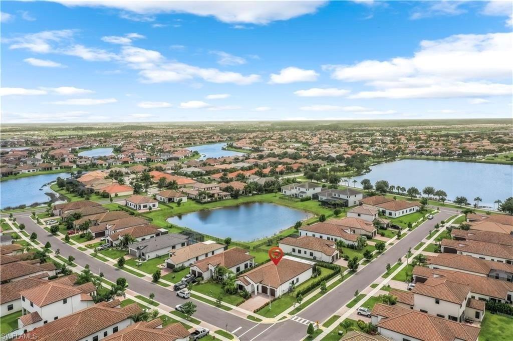 MAPLE RIDGE - Residential