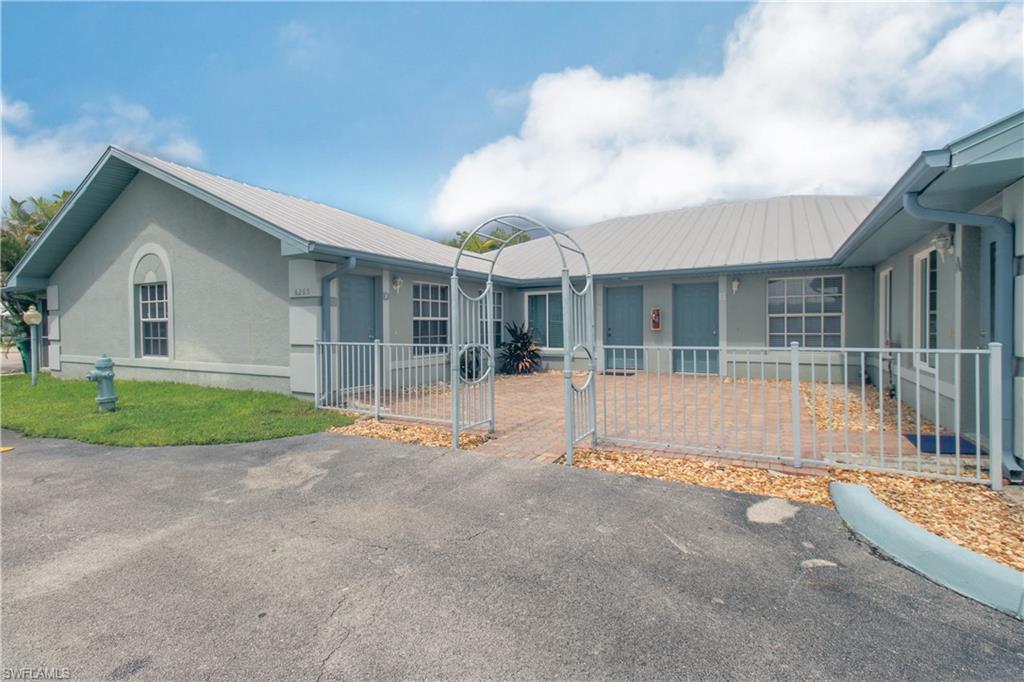 VISTA GARDENS - Residential