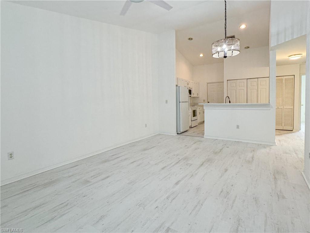 VISTA GARDENS - Residential