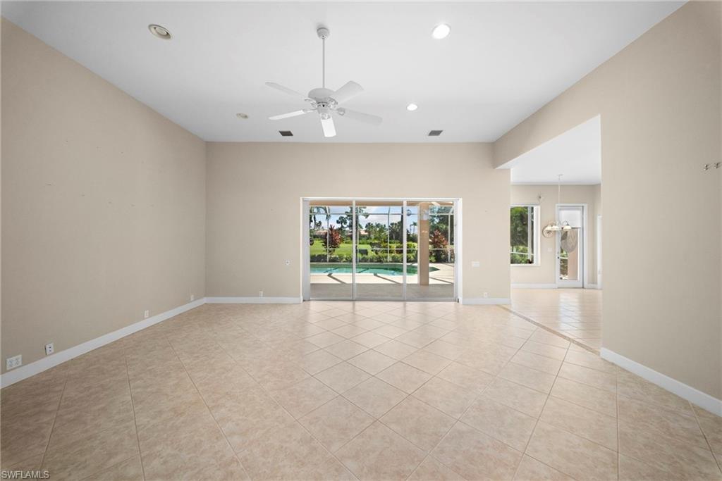 8252 Allendale CT