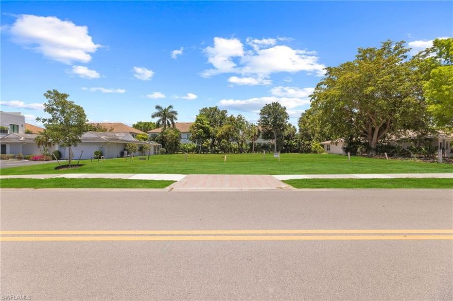 An outstanding opportunity to build your dream home on this 109 foot wide lot in desirable Park Shore. Located on famed Crayton Rd., this lot is one of the few remaining, situated directly across from the beautiful waters of Doctors Bay. Do not miss this extraordinary chance to purchase a cleared lot in the heart of one of Naples most popular neighborhoods. This lot is ideally located in an A rated school zone and just a short distance from the beach, shops and dining of Venetian Village. Just 10 minutes from downtown 5th Avenue and 3rd Street South's fine dining, world-class shopping, entertainment and white sandy beaches, this is a perfect opportunity to build your dream home or spec house. Buyers can be introduced to reputable builders upon request.