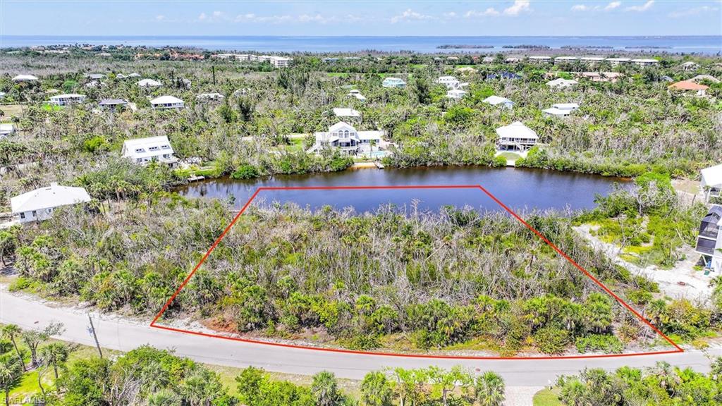 DINKINS BAYOU - Land