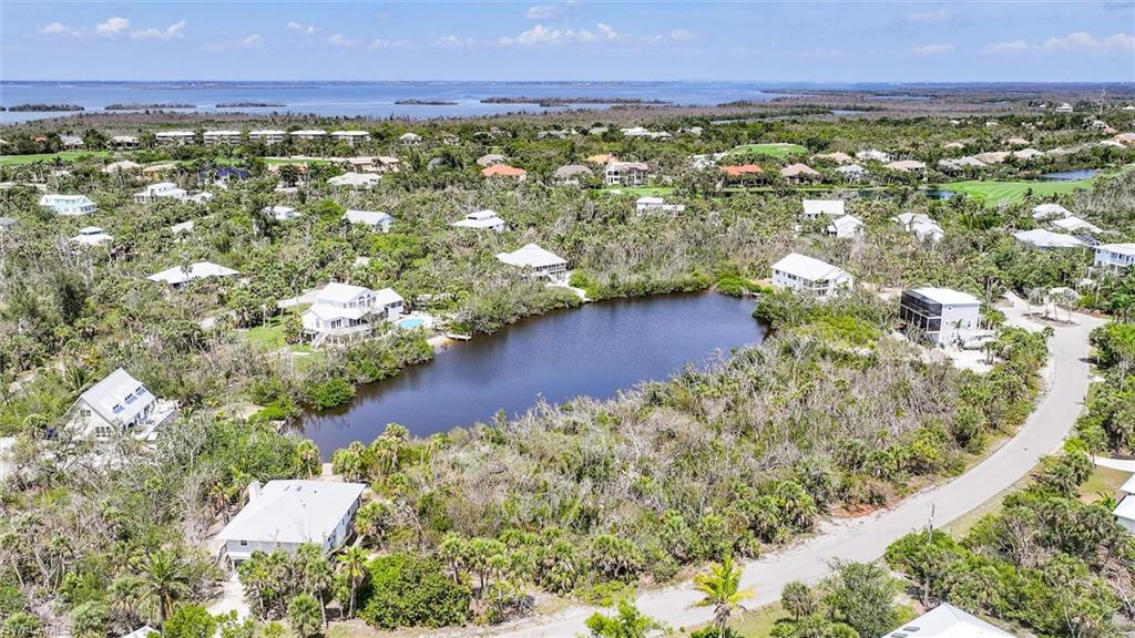 DINKINS BAYOU - Land