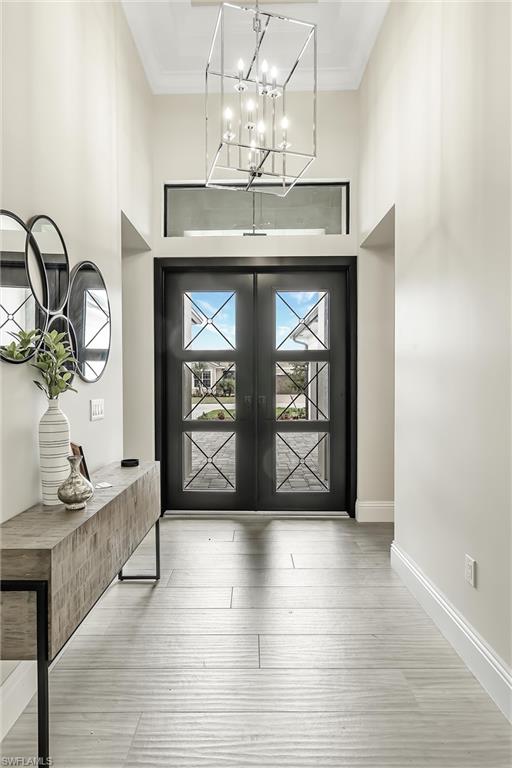 COUNTRY CLUB - Residential