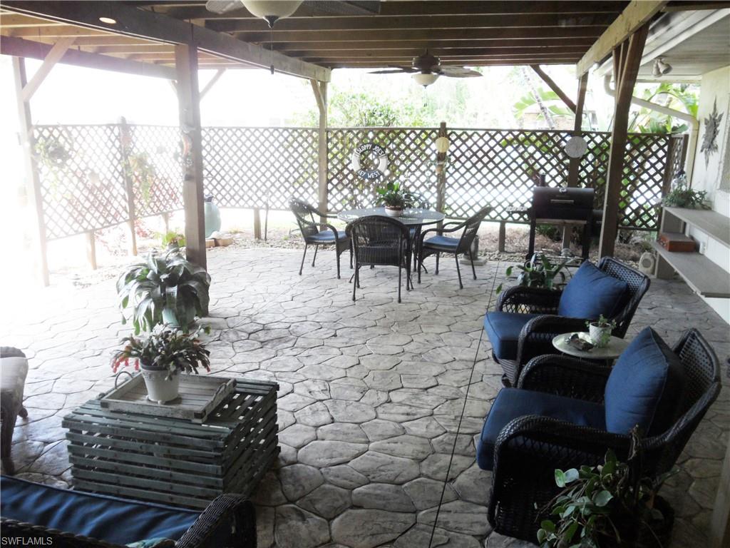 TROPIC ACRES - Residential