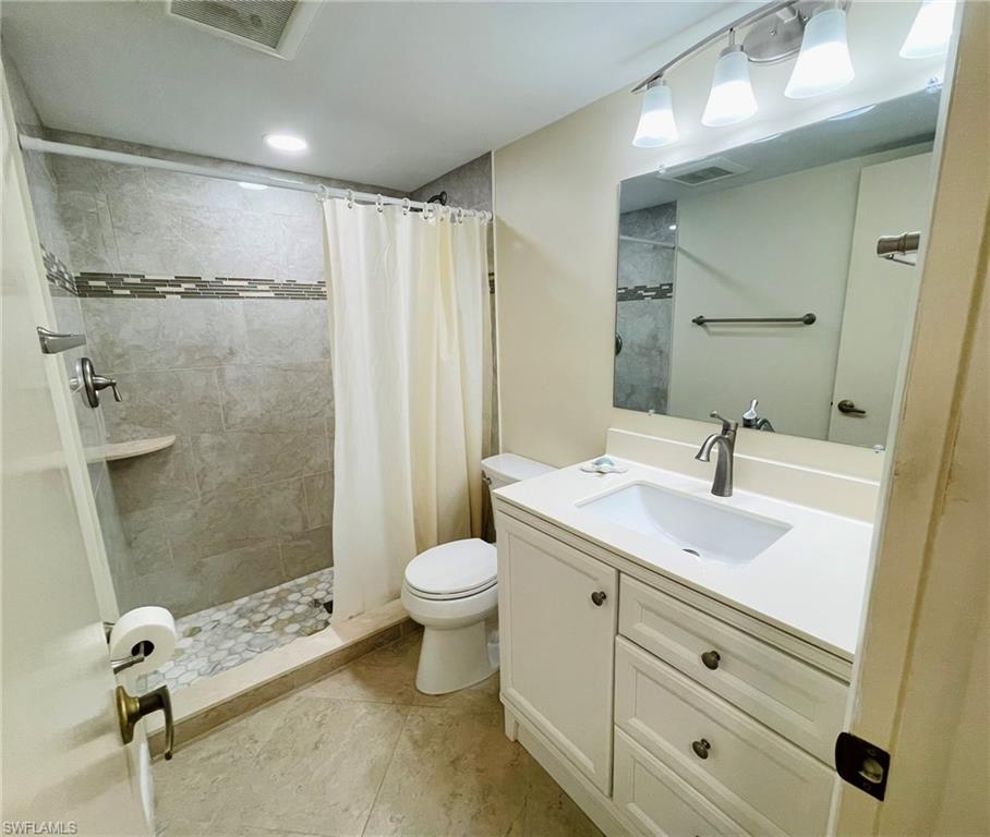 FOUNTAINS IV - Residential