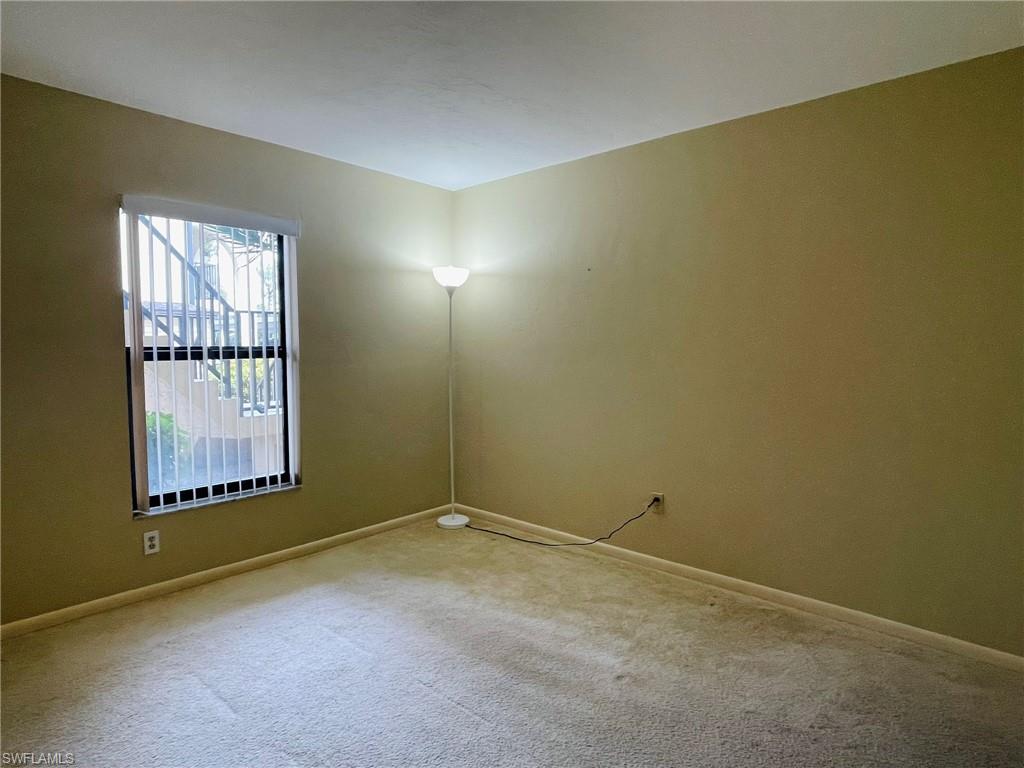 FOUNTAINS IV - Residential