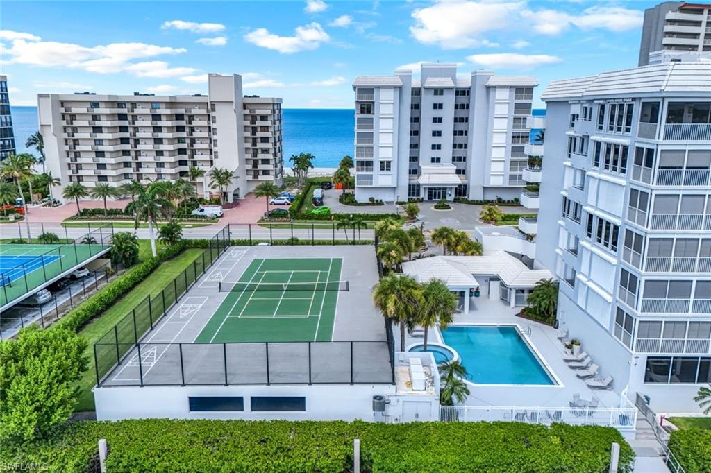 LE DAUPHIN - Residential