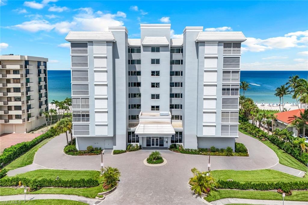 LE DAUPHIN - Residential