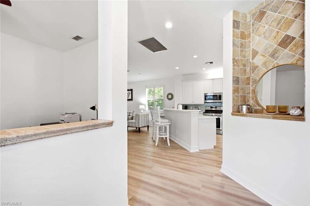 1903 Tarpon Bay DR N 134