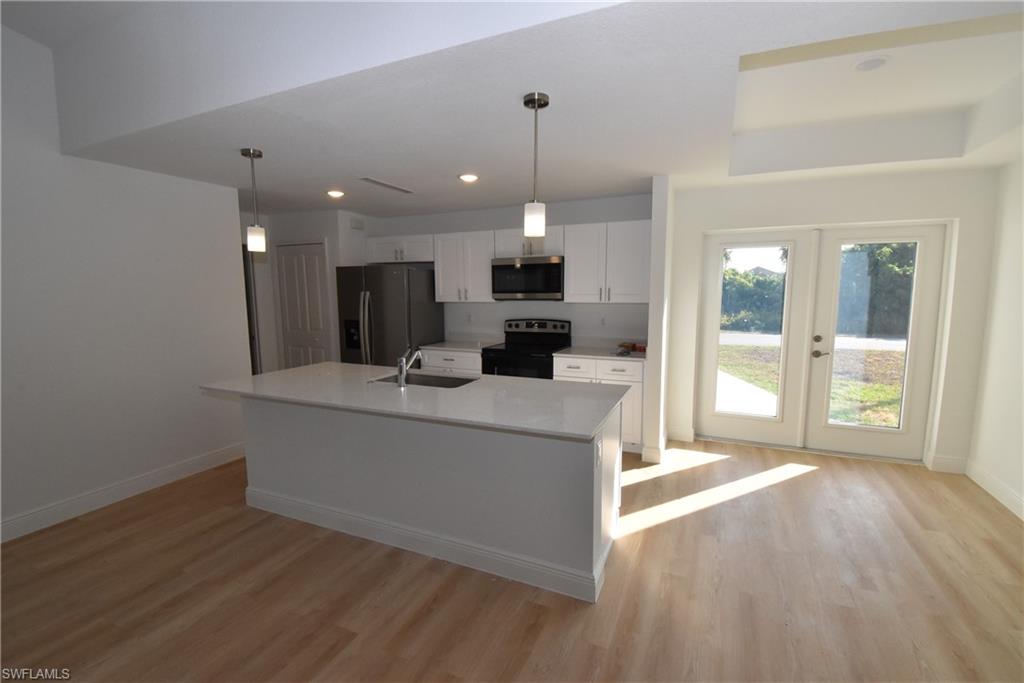 NORTH PORT - Residential Lease