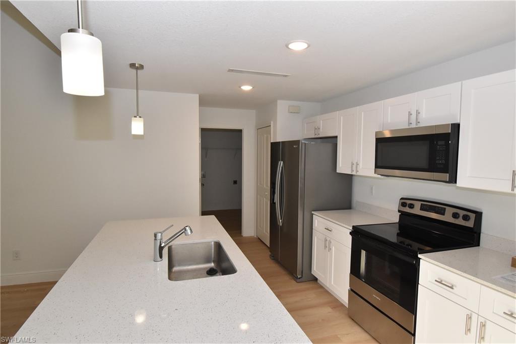 NORTH PORT - Residential Lease